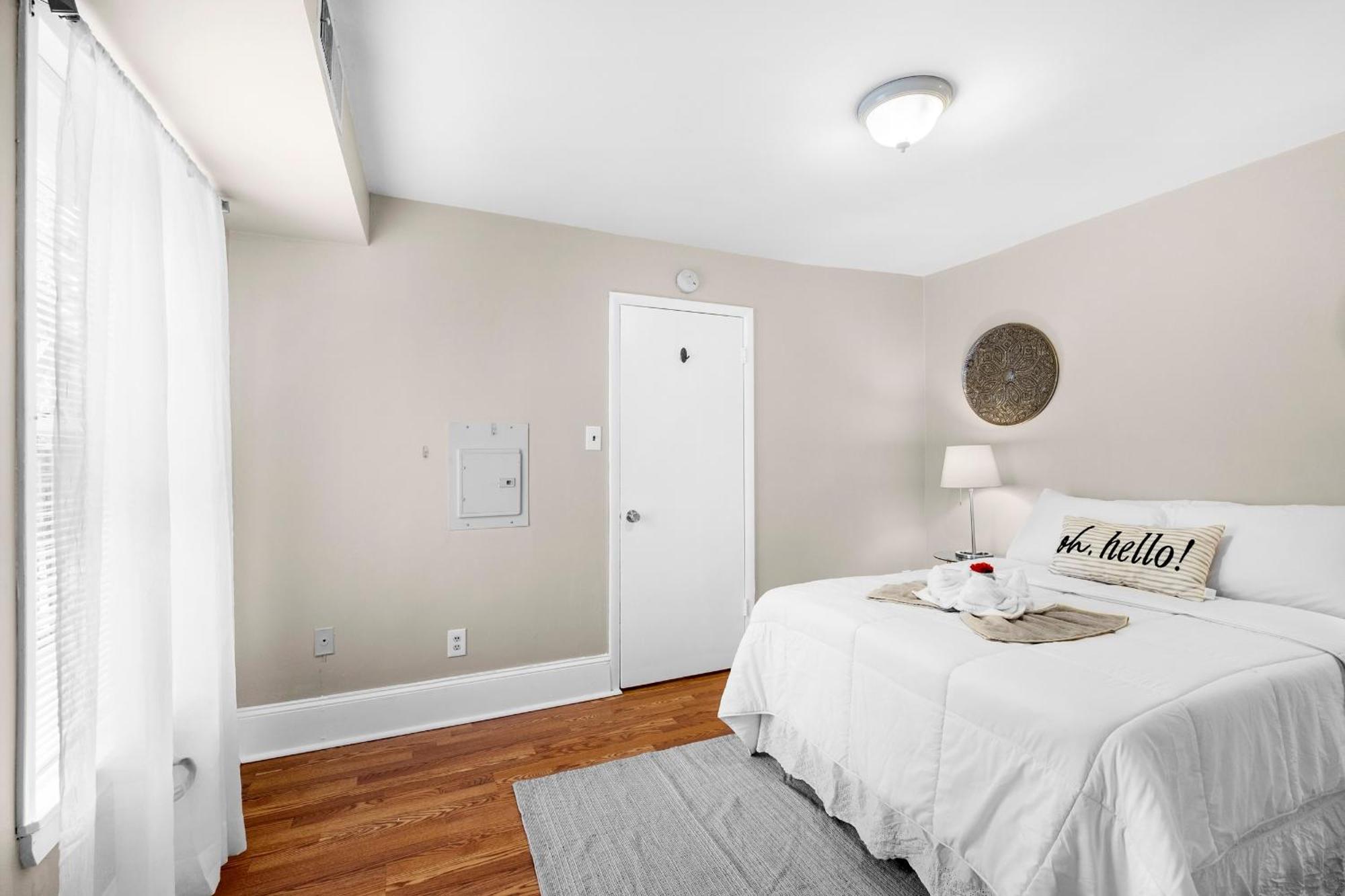 Апартаменты Spacious 2Br In Univ City Филадельфия Экстерьер фото