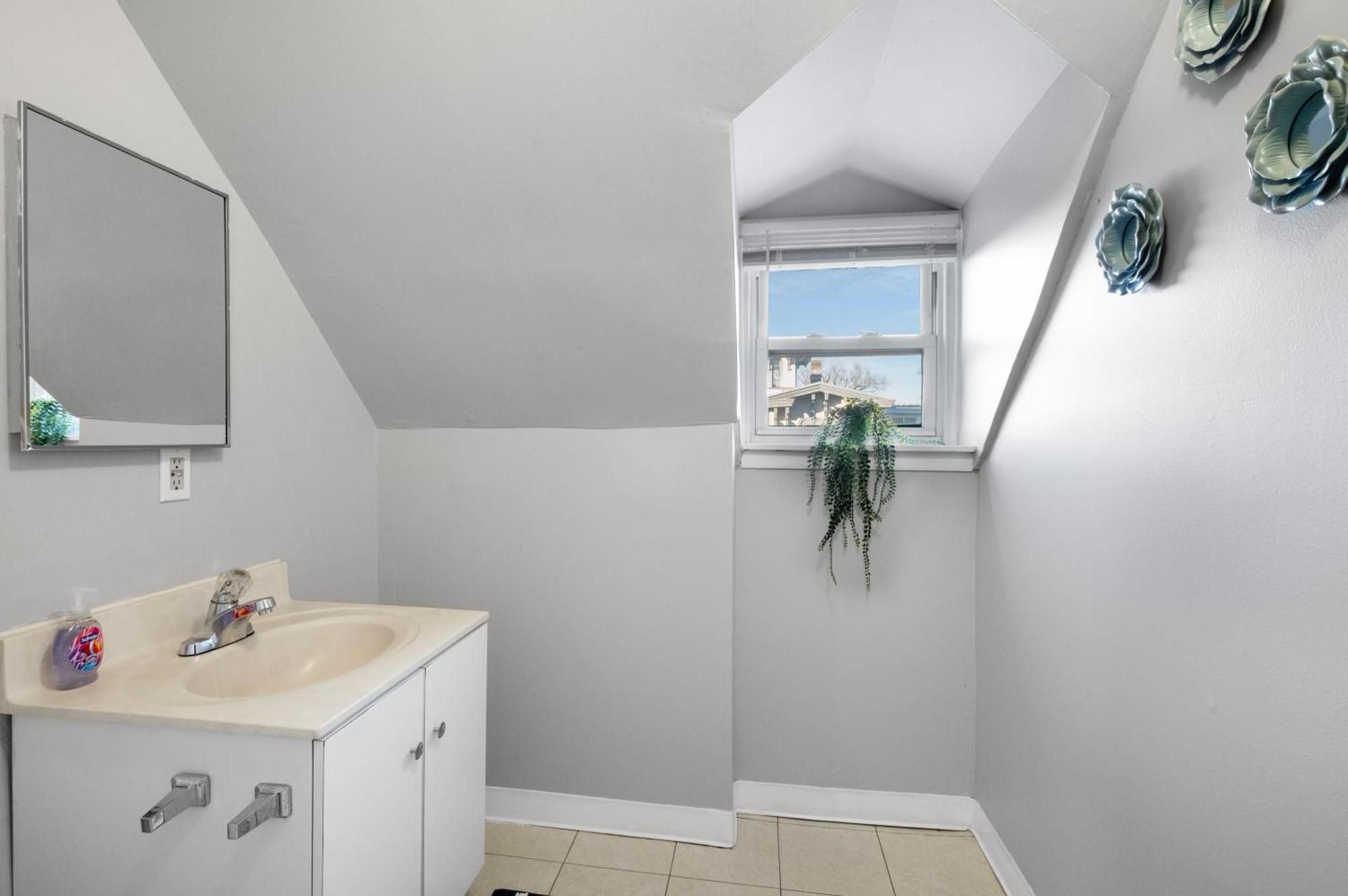 Апартаменты Spacious 2Br In Univ City Филадельфия Экстерьер фото